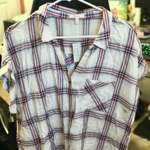 NWT Maurice’s plaid button up shirt